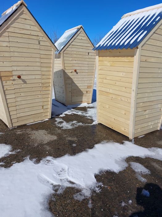 Туалеты уличные.