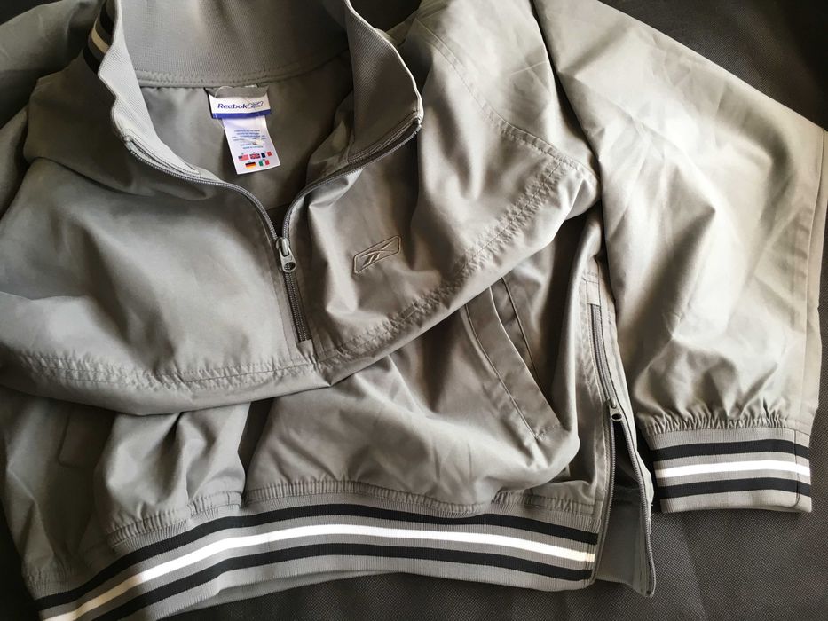 VINTAGE 2005 REEBOK® Windbreaker Men's Track Jacket — M