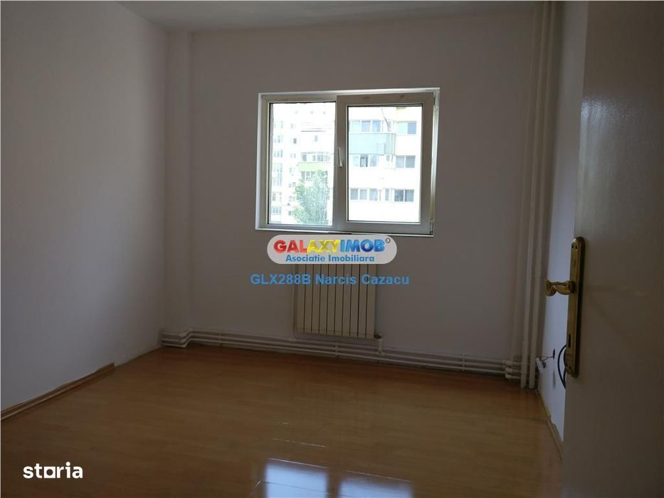 Pantelimon Vanzare apartament 4 camere ,centrala, bloc din 1981