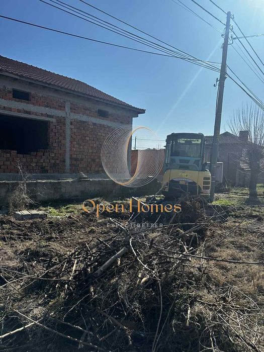 Продава се Къща в с. Белозем, Област Пловдив - 180 кв.м за 442 €/кв.м - Снимка #1