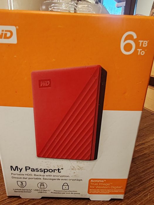 Hard disk extern WD My Passport 6TB nou sigilat
Capacitate mare 6TB ideal pentru backup poze filme documente
USB 3.0 viteza buna de transfer protectie