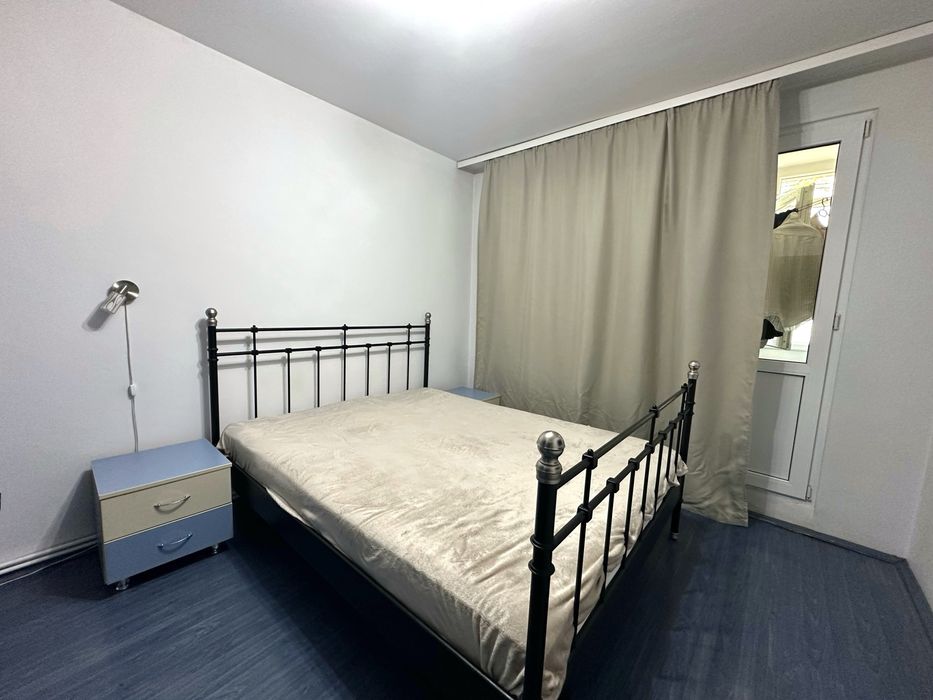 Apartament 3 camere, confort 1, sector 4