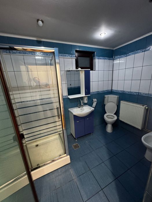 Apartament in casa/curte de inchiriat Obor
