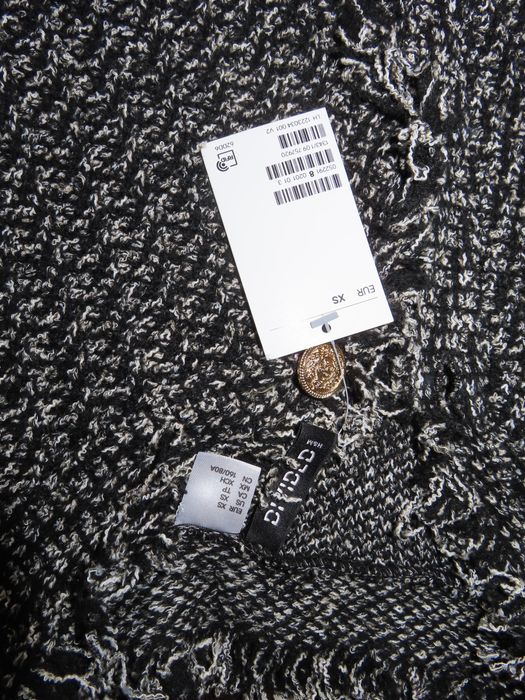 Чисто нова рокля H&M