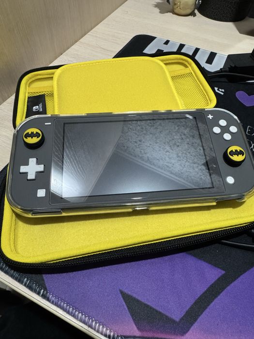 Игровая приставка Nintendo Switch Lite