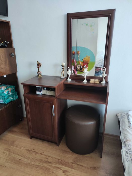 Обзавеждане за спалня с матрак