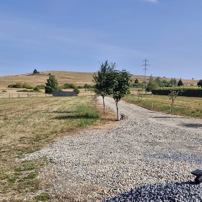 Casă 400 m² cu teren 18.000 m², Hodoșa – Harghita | Mobilată, renovată