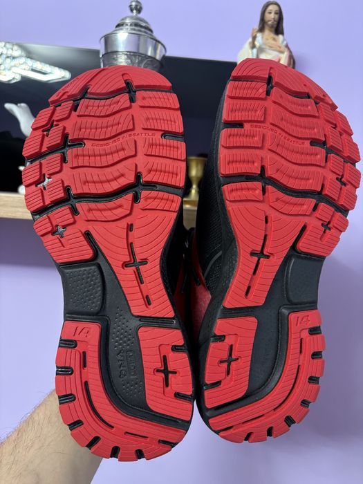 Adidasi brooks ghost 14 ghoretex