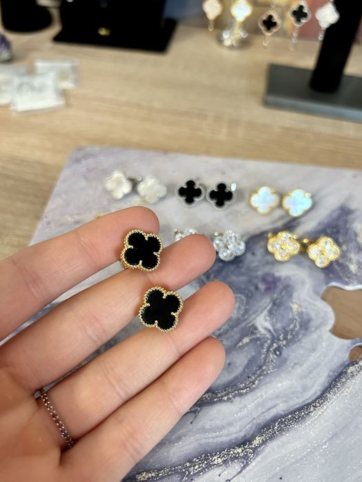 Cercei Model Van Cleef cu Clips - Model Premium
