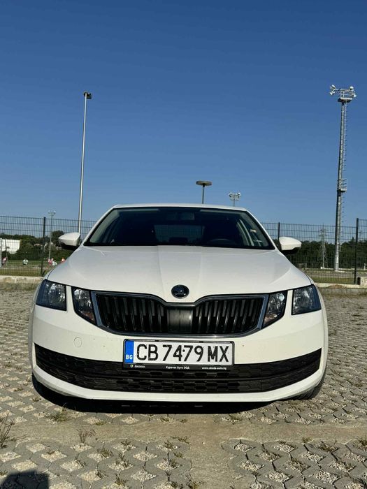 Продавам Шкода октавия