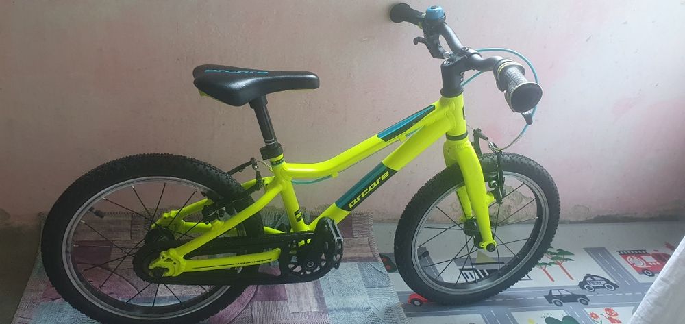 Bicicleta  pentru copii