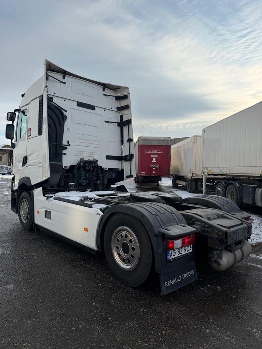 Renault T520, standard