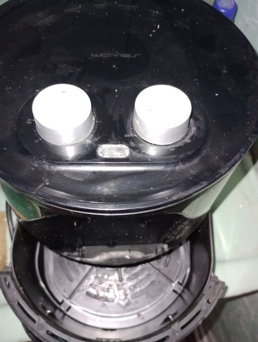 Vănd friteoză filisită foarte puțin