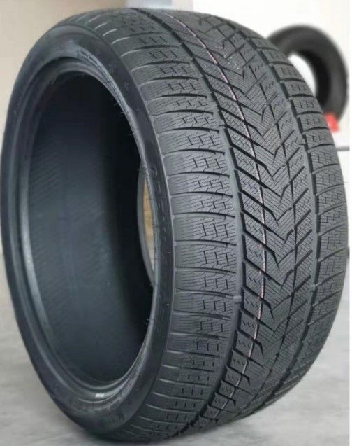 Anvelope noi 275/55R20 117S XL Rockblade IceCruiser II