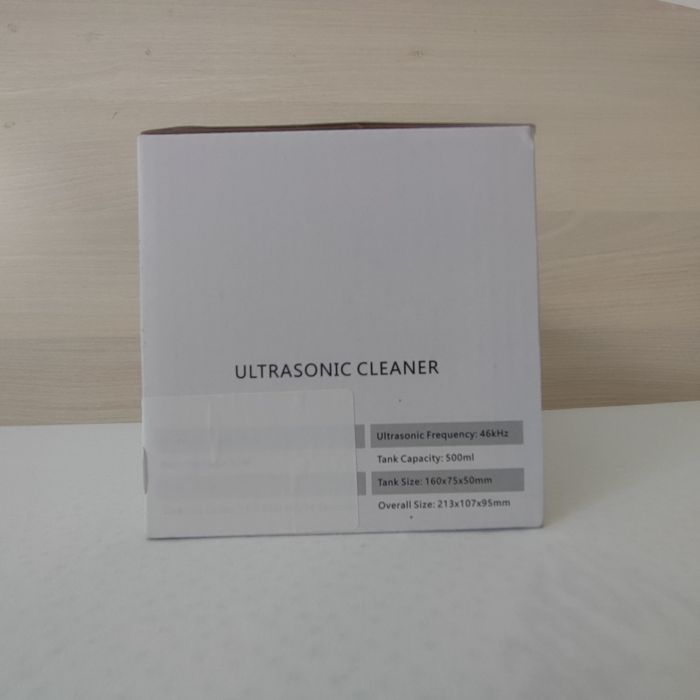 Aparat curățat cu  ultrasunete