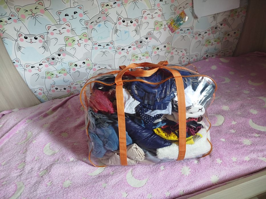Продам детские куртки