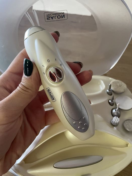 Комплект за маникюр/педикюр