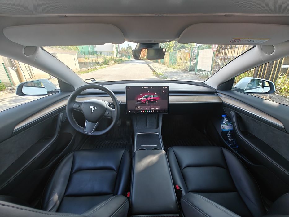 Tesla Model 3 Long Range Dual Motor AWD