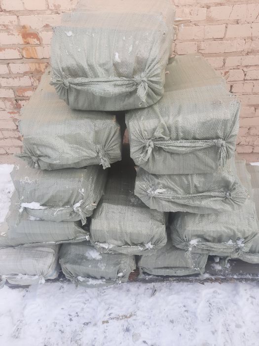 Дрова в мешках срезка