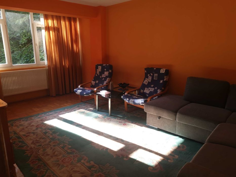 Apartament 2 camere DE INCHIRIAT