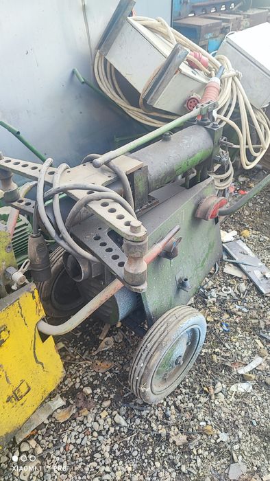 Pompa testare instalatii hidraulice