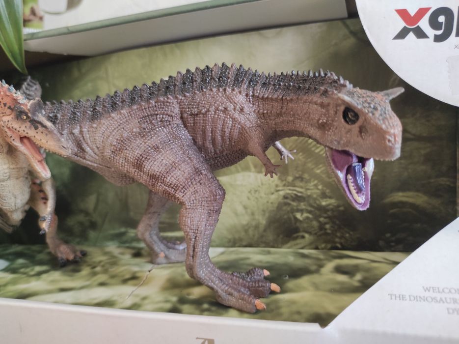 Набор хищные динозавры