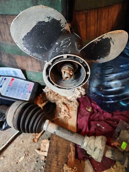 Извънбордов двигател Сузуки df8A