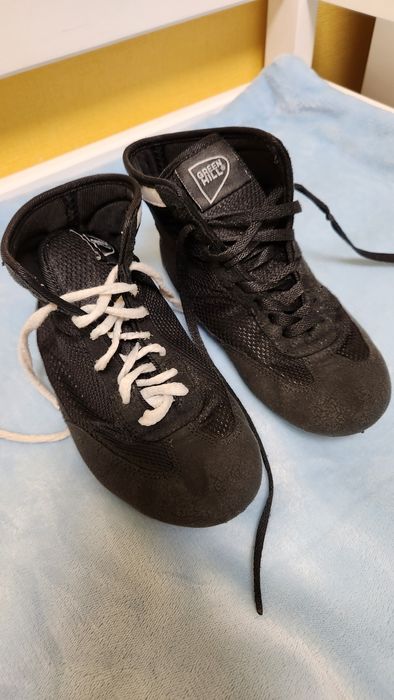 Продам борцовки детские