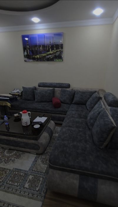 Novza mahalla 3xonali Kvartira SROCHNA Sotiladi!