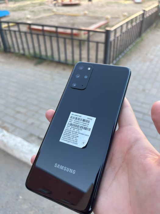 Samsung s20+ 8/128гб идеал