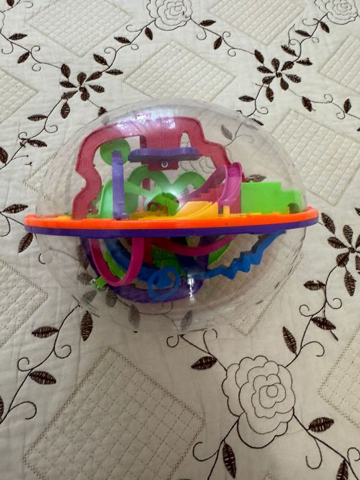 Головоломка лабиринт