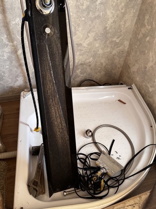 Б/у кабинка сотилади 200$