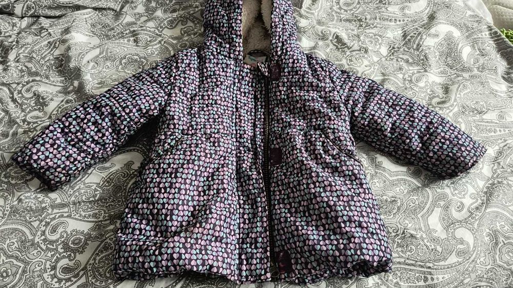 Lot haine fetite marimea 86, 92