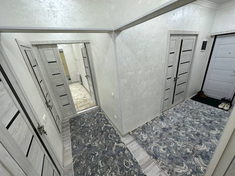 Ттз Ахмад Югнакий продается квартира 4/1/5 с евро ремонтом балкон 2х6