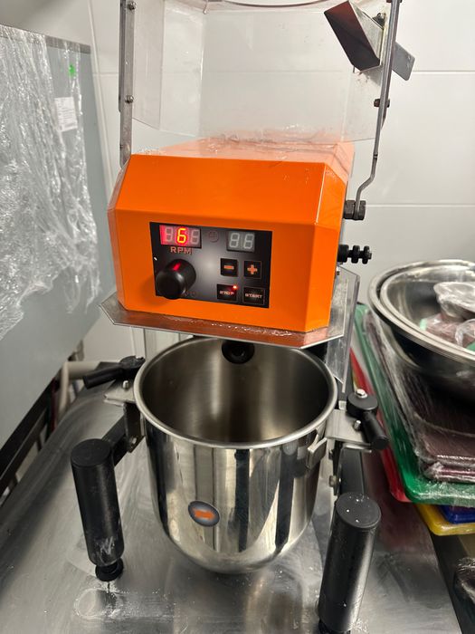 Планетарный миксер