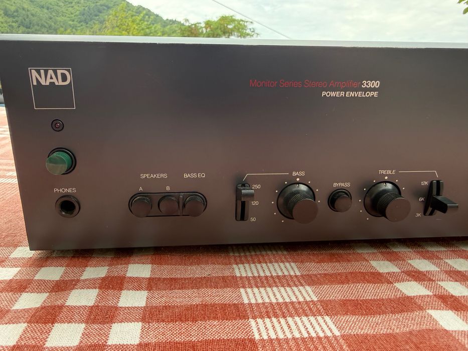 Стерео усилвател Nad 3300 power amplifier monitor series