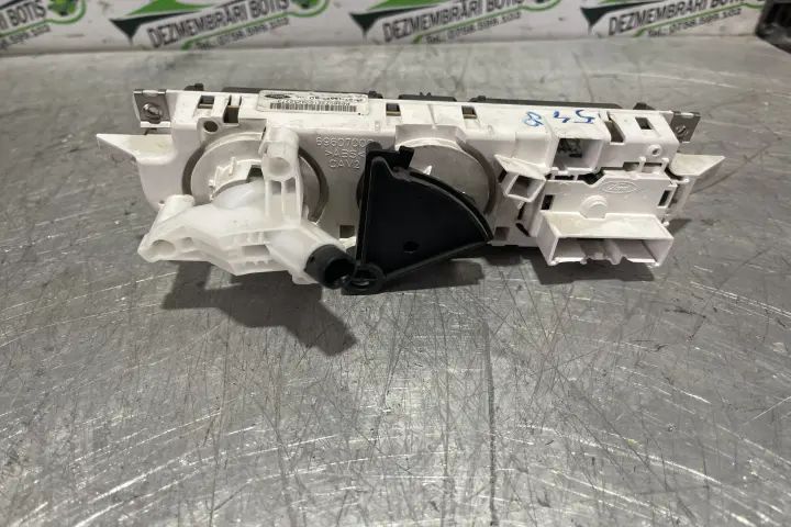 Comanda clima AC climatronic 69607003 Ford Focus 2006
