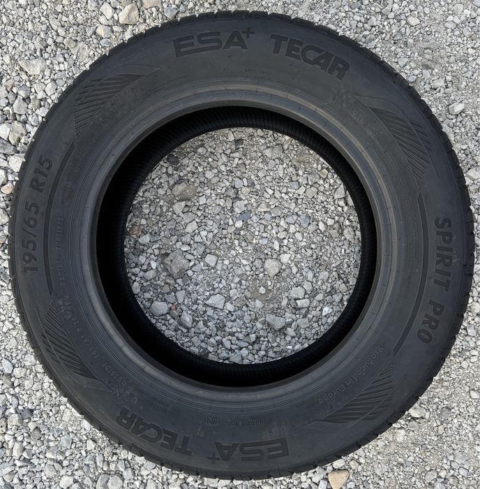 Летни гуми Esa 195/65/15, Dot: 10/21