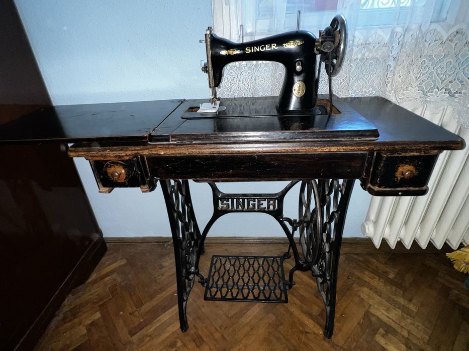 Mașină de cusut Singer originala veche