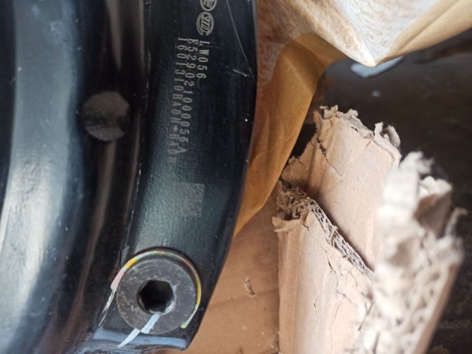 Продам корзину новую