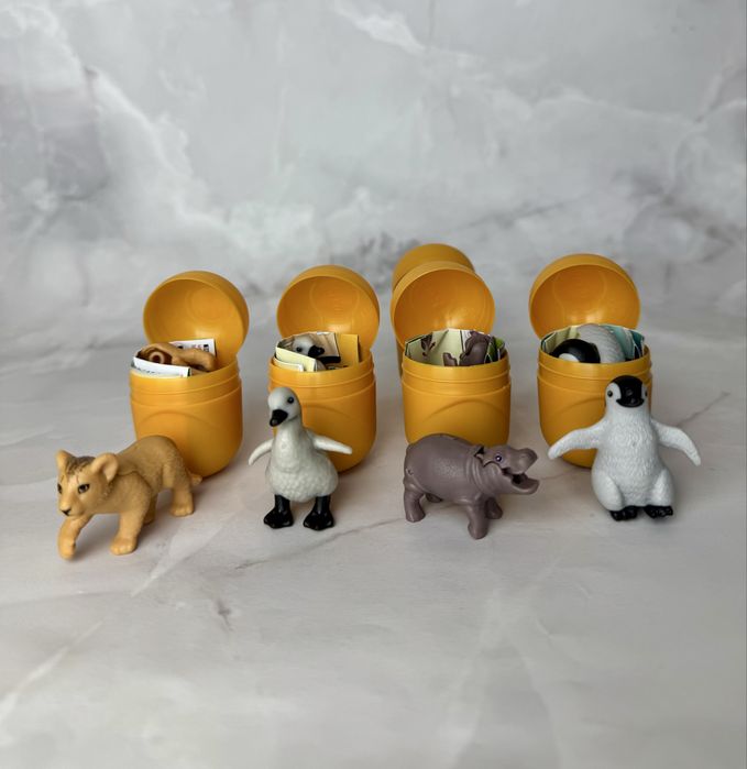 Продам фигурки киндер