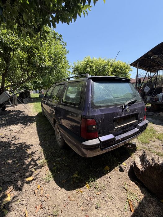 Volkswagen Golf 3 на части