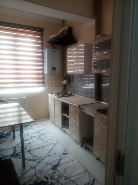 Kvartira ijaraga beriladi 7 mikr yulni ustidagi dom zaxratun joylashga