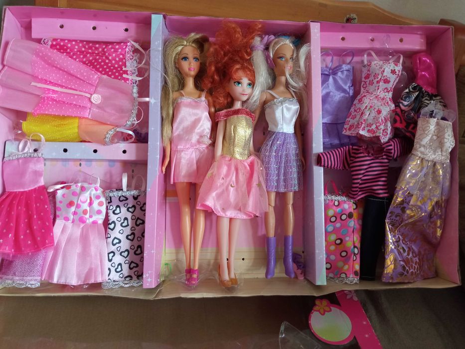 Комплект кукли с рокли