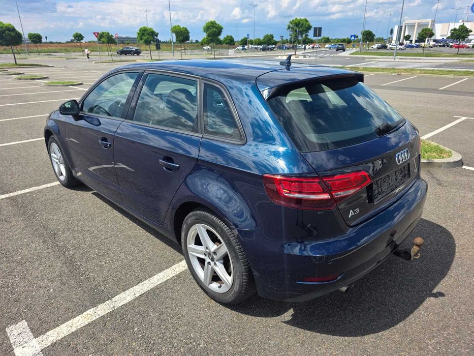 AUDI A3 Sportback 2018 — imagine 4