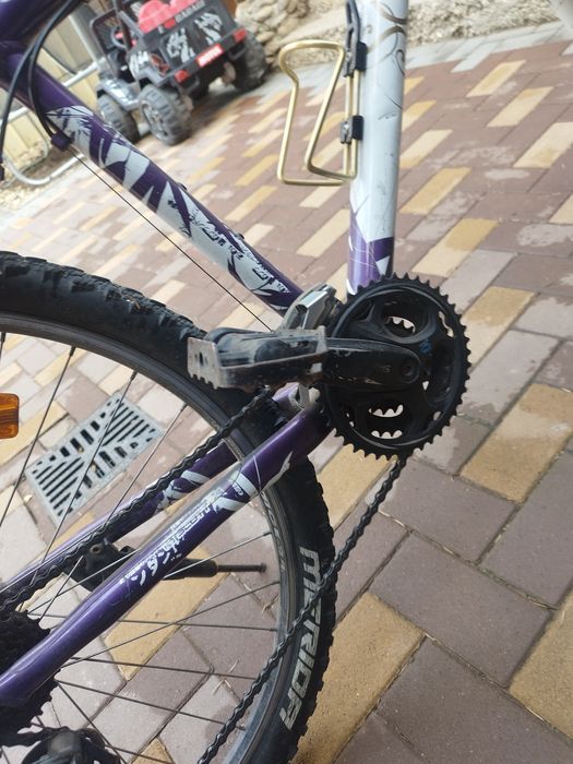 Bicicleta scott pe roti pe 26