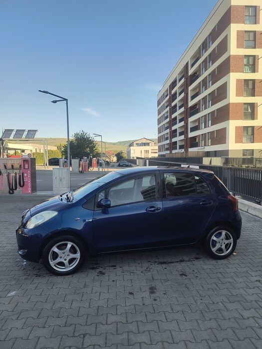 Vând Toyota Yaris 2008