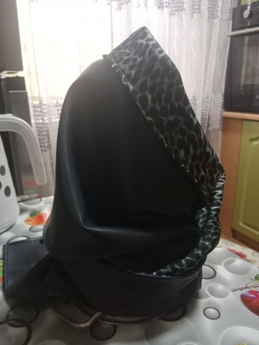 Головные уборы ,косынка из экокожи