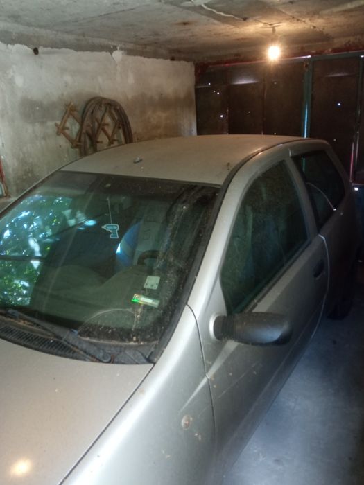 Фиат пунто 1.2 16в 82 кс