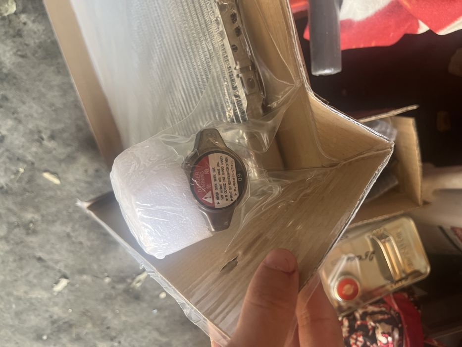 Продам радиатор от Альфарда